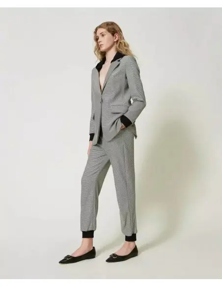 pantalon-jogger-pata-de-gallo-twin-set (3).webp