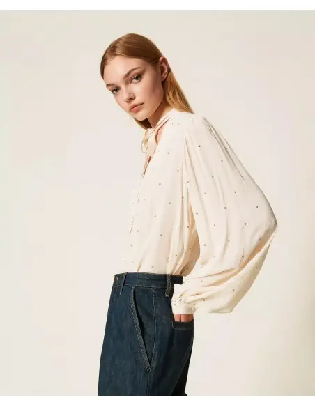 blusa-con-bordado-de-lurex-twin-set (2).webp