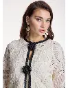 chaqueta-corta-de-fantasia-alba-conde (1).webp