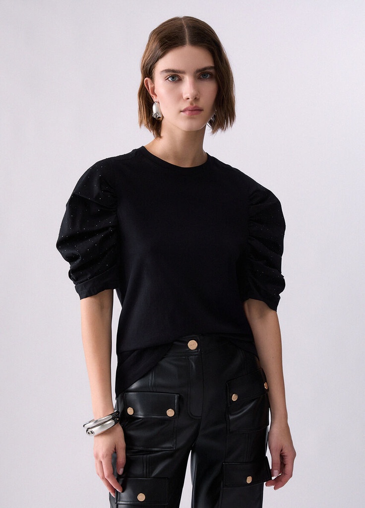 I26 CAMISETA CON MANGAS ABULLONADAS (XS)