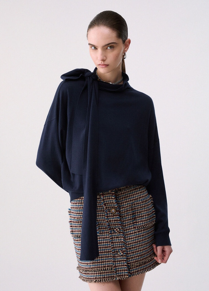 I26 JERSEY CON DETALLE DE BUFANDA (Azul Marino, XS)