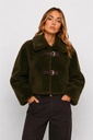 I26 CHAQUETA DE PELO CUELLO Y HEBILLAS