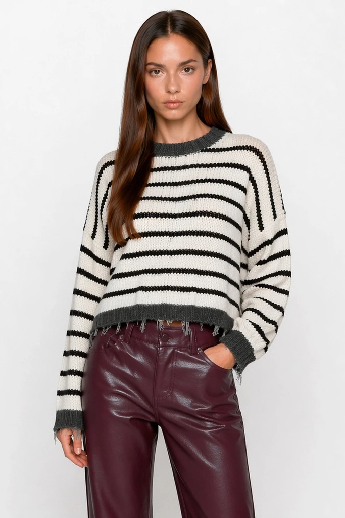 I26 JERSEY A RAYAS DESHILACHADO (Berenjena, XS)